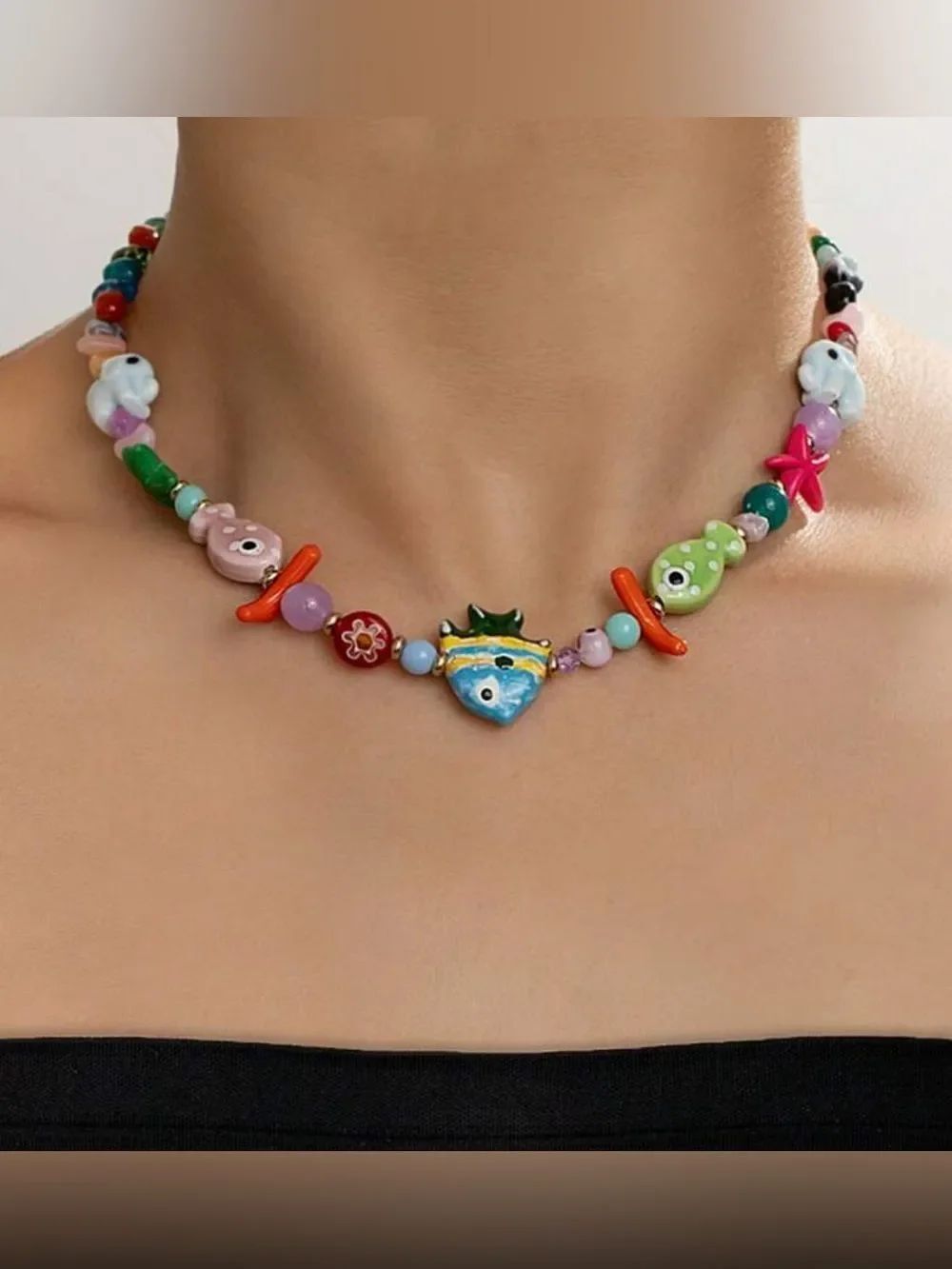 Colorful Beaded Fish Pendant Necklace N1474